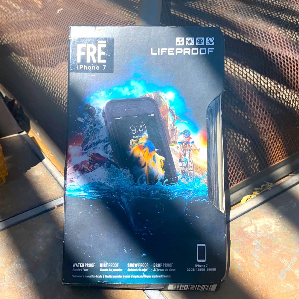New Lifeproof Fre iPhone 7 case